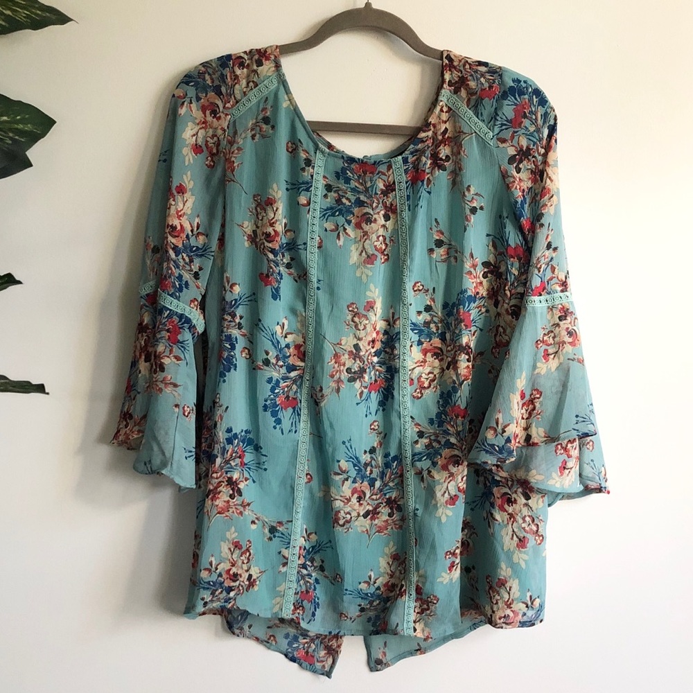 Sara Michelle Blouse